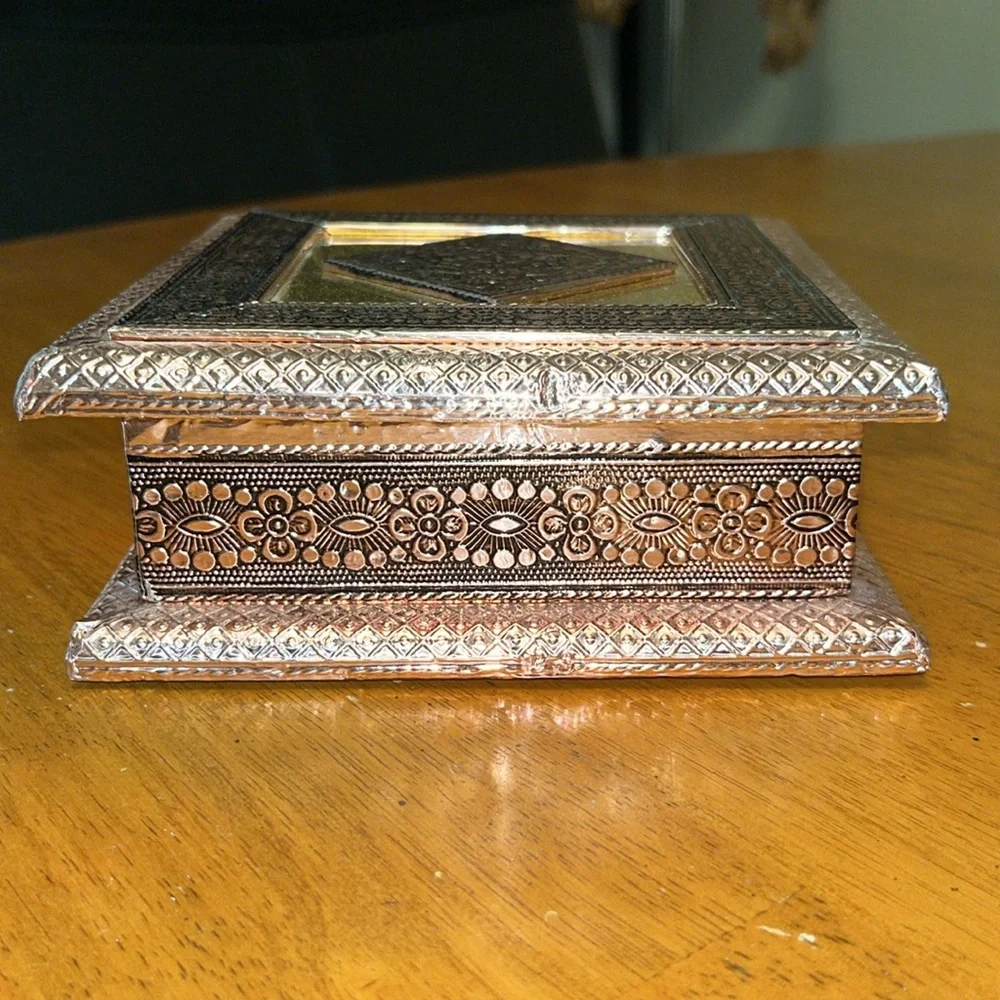 Handmade Rose Gold Black Gold Silver Foil Jewelry Trinket Box - Picture 5 of 15